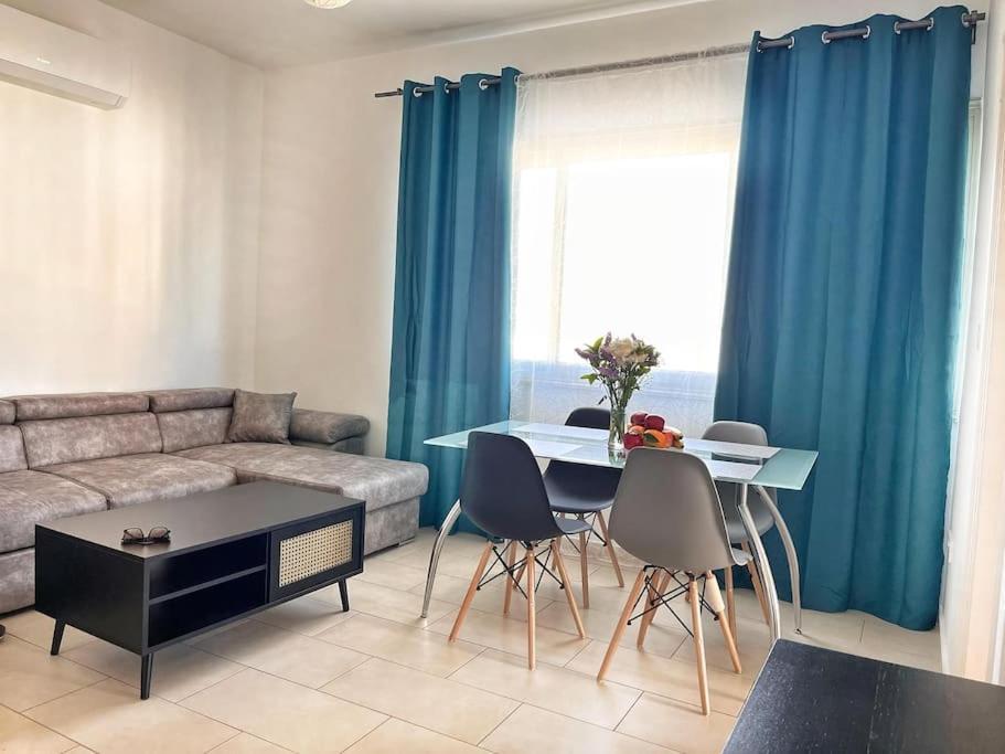 Teo Apartment Paphos Kültér fotó