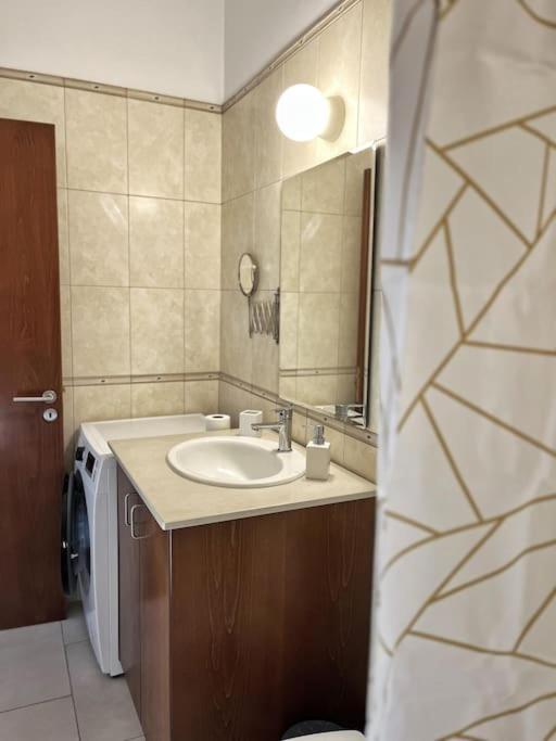 Teo Apartment Paphos Kültér fotó