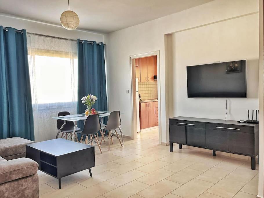 Teo Apartment Paphos Kültér fotó