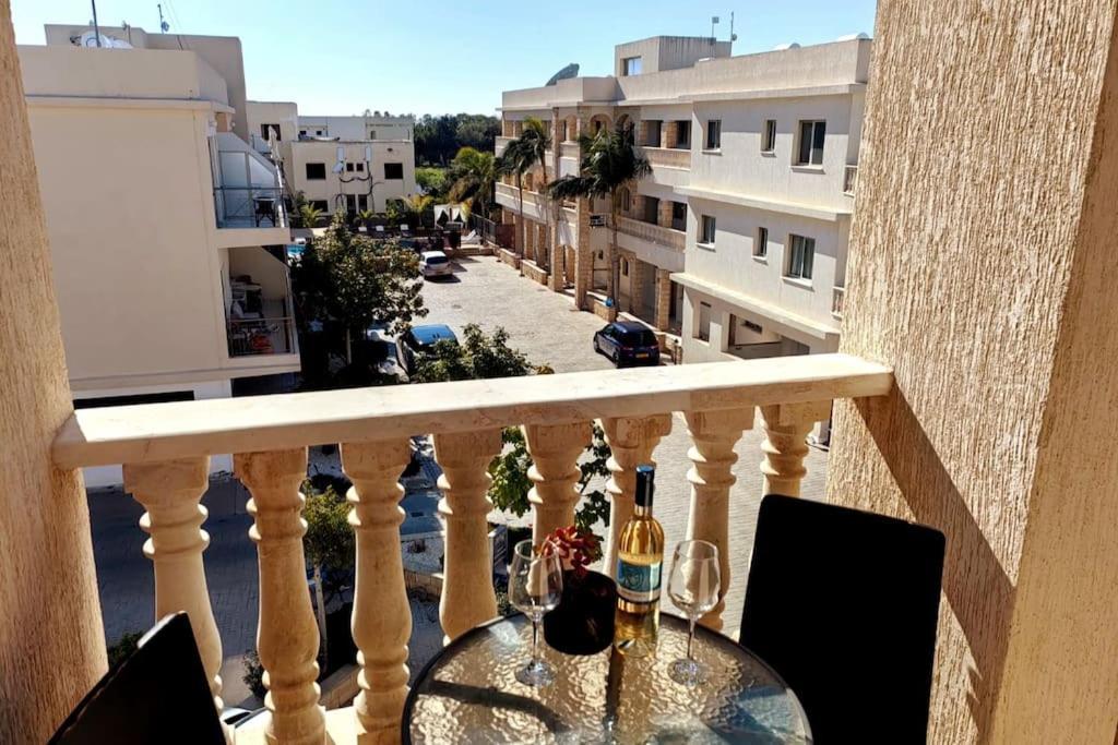 Teo Apartment Paphos Kültér fotó